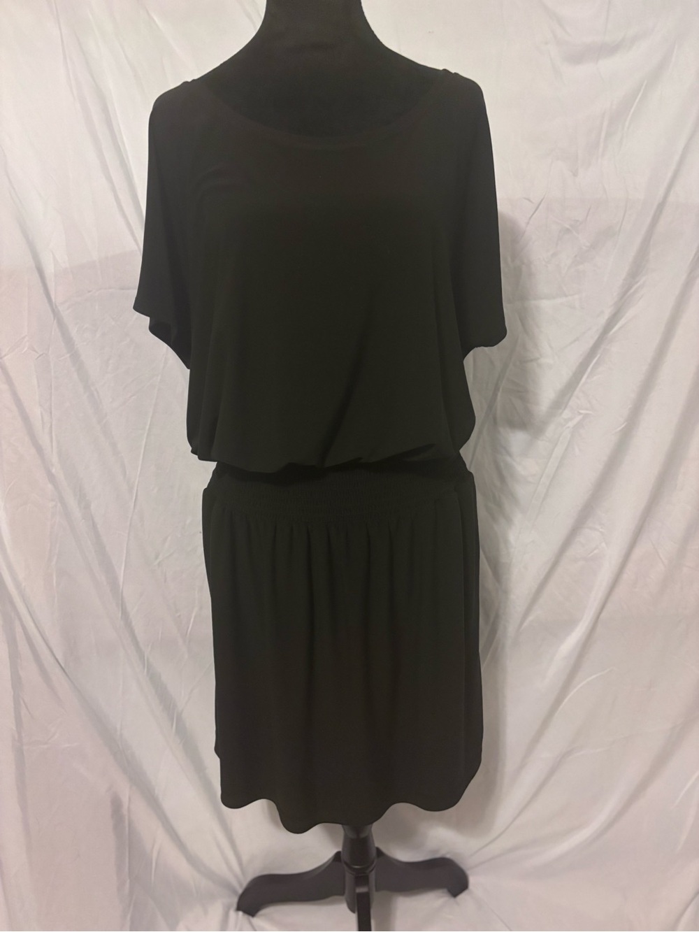 White House Black Market Black Short-Sleeve Midi Dress with Pockets